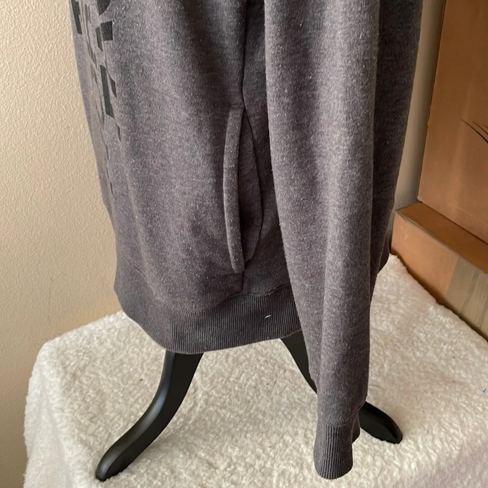 THE North Face Hoodie Size Medium